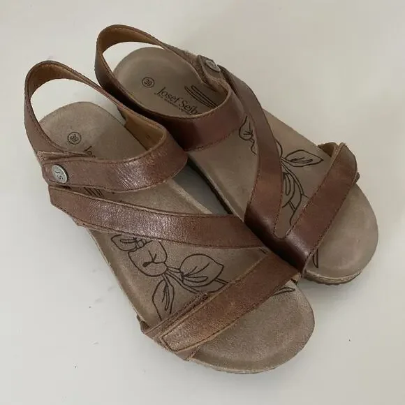 Josef Seibel Tan Tonga Leather Sandals Size 39 Very Excellent Condition - Picture 2 of 8